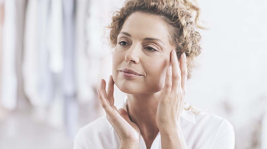 What is a Face Serum and How Can it Benefit Your Skin?